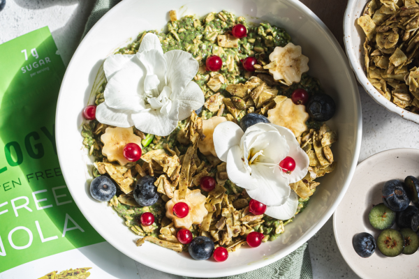 Matcha Latte Overnight Oats – Rawcology Inc