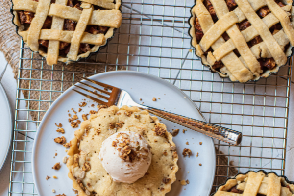 Mini Apple Pie Tarts