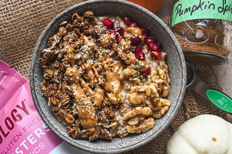 Warm Pumpkin Spice Oatmeal