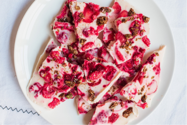 Berry Frozen Yogurt Bark – Rawcology Inc